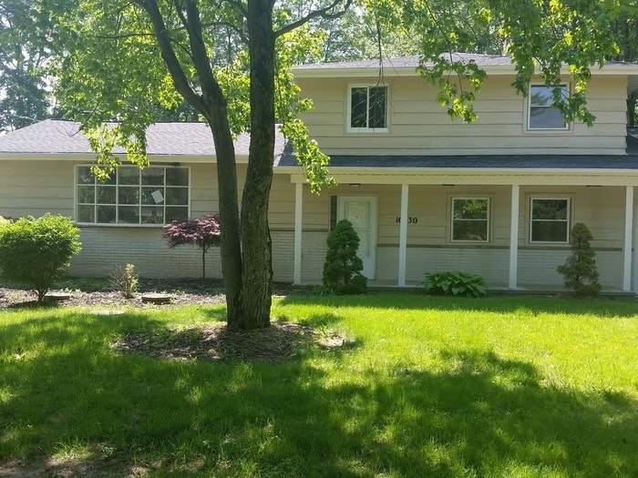 Lovely Spacious 4BD1.5BA Home! House for Rent in North Royalton, OH