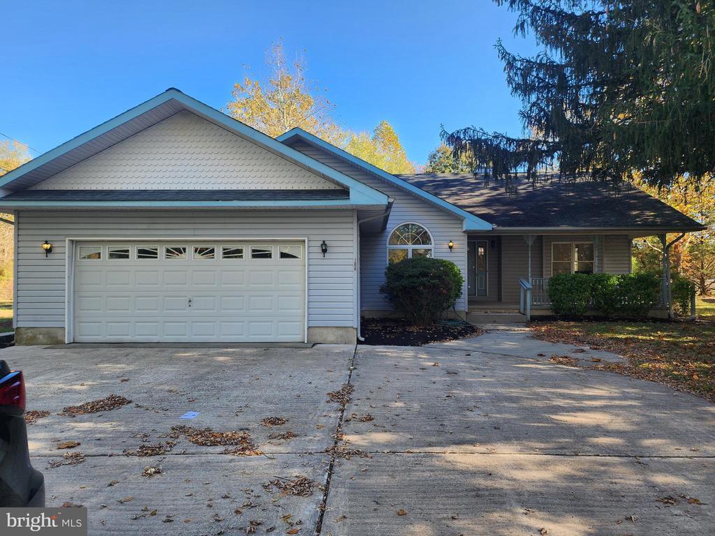 Primary Photo - 144 Carranza Rd