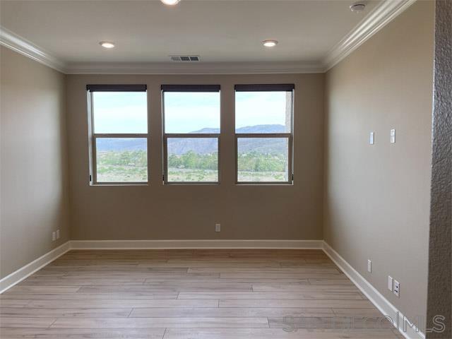 Foto del edificio - 16750 Coyote Bush Dr