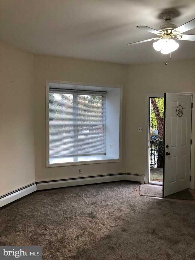 3100 Bunker Hill Rd, Mount Rainier, MD 20712 Townhome Rentals in