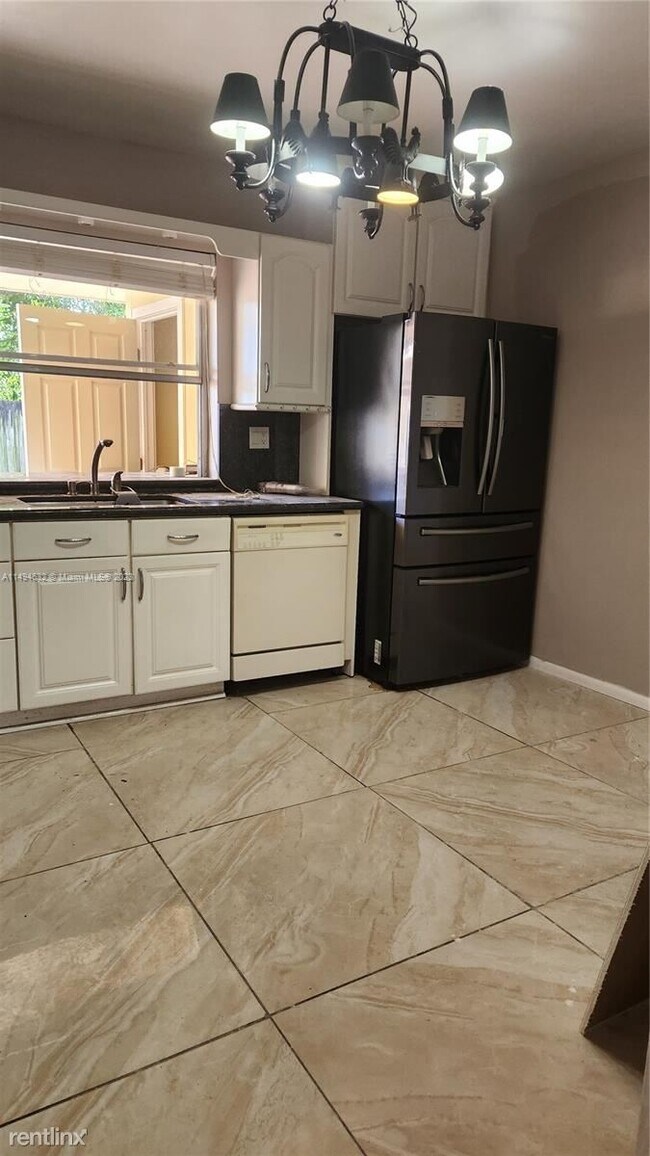 Building Photo - 3 br, 2 bath House - 8830 Pasadena Blvd # 0