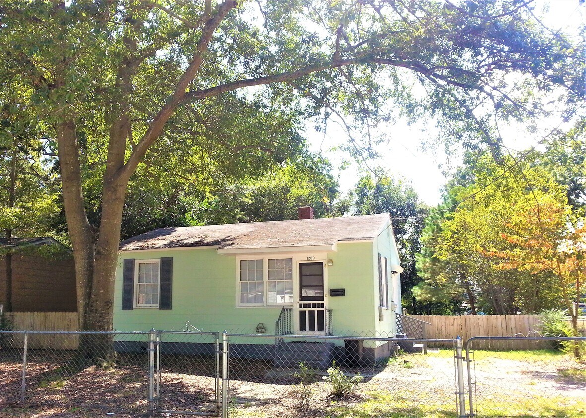 1209 Holden St, Augusta, GA 30904 House Rental in Augusta, GA
