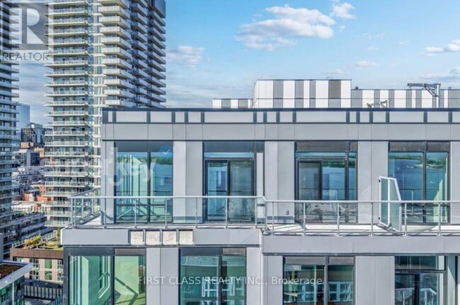 Photo du bâtiment - 15 Richardson St