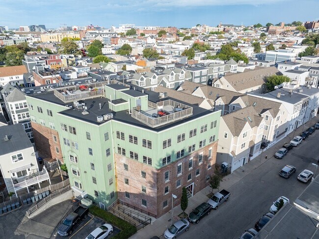 Foto del edificio - 120 W Seventh St