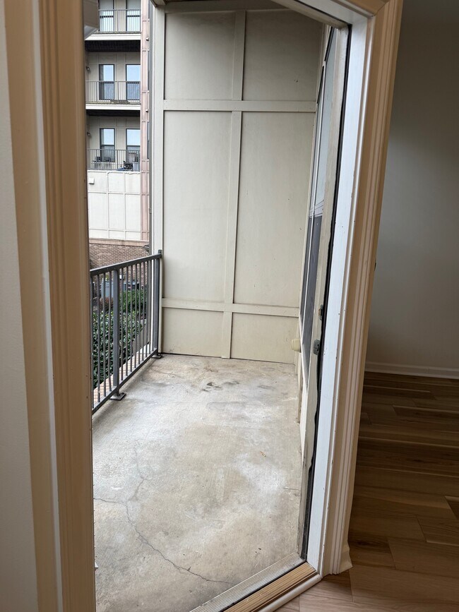 Foto del edificio - 898 Oak St SW