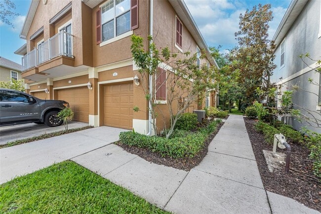 Photo - 6750 Eagle Feather Dr (Riverview, FL) Townhome