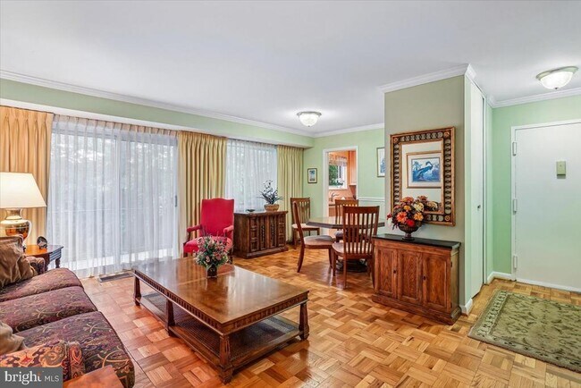 Foto del edificio - 10513 Weymouth St
