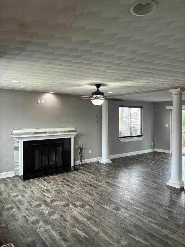 Foto del edificio - 2808 Beachmont Ave