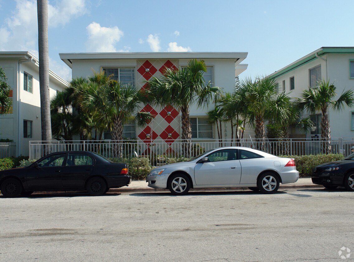 Primary Photo - 1333 15th St