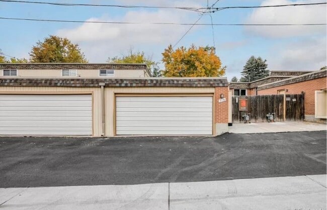 Foto del edificio - 779 S Youngfield Ct