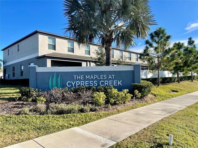 Foto del edificio - 9777 Pembrooke Pines Dr