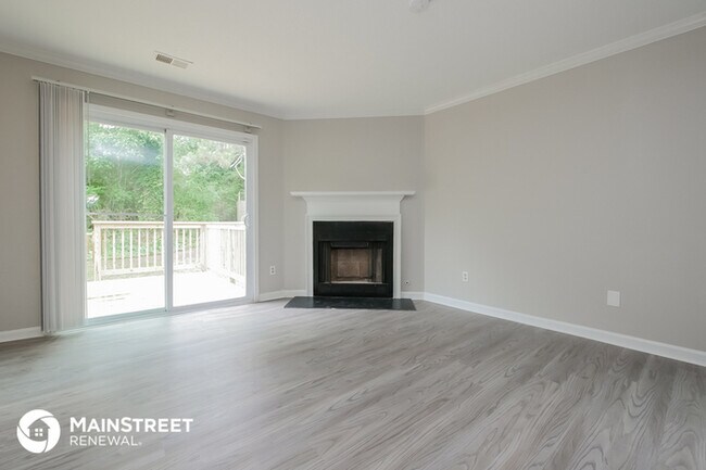 Foto del edificio - 6427 Bedford Ln