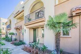 Foto principal - 5864 Spring St