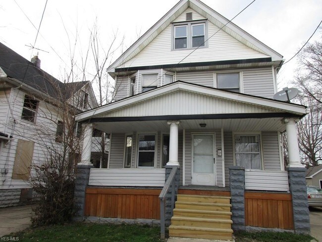 Building Photo - 6719 Chambers Ave