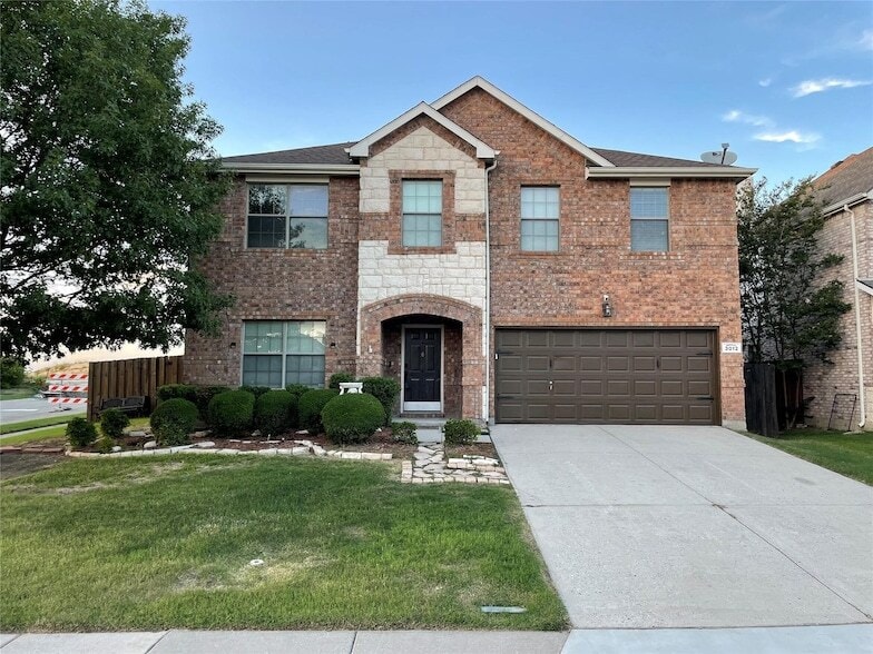 Primary Photo - 3012 Hoover Dr