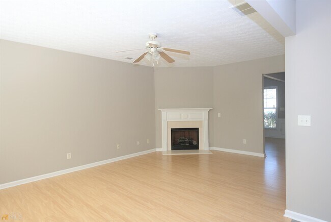 Foto del edificio - 483 Marsh Lake Rd SE