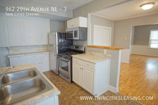 Foto del edificio - 962 29th Ave NE