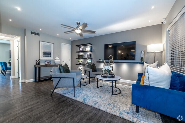Interior Photo - The Ashley at Bluffview Apartments