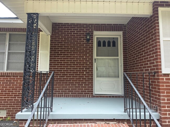 Building Photo - 583 Mill Pond Rd