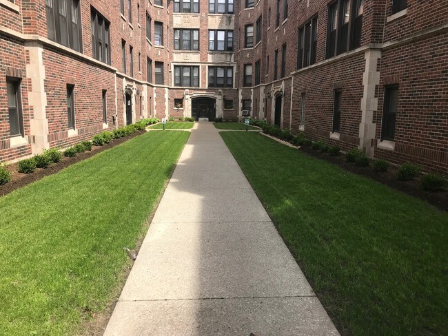 Foto del edificio - 5523 S Everett Ave