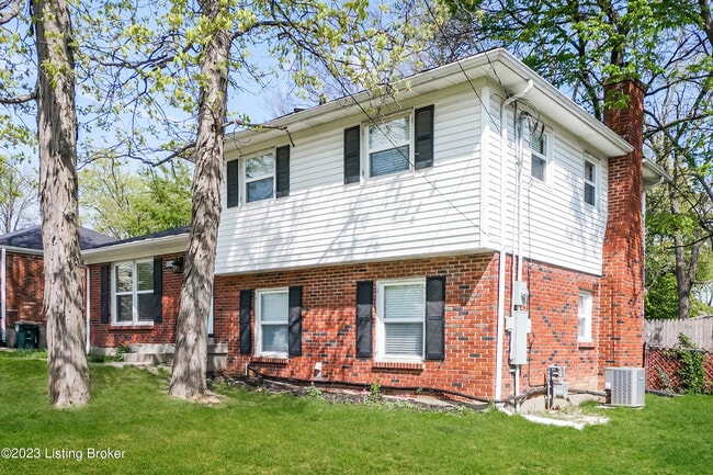 Building Photo - 9607 Walnutwood Way
