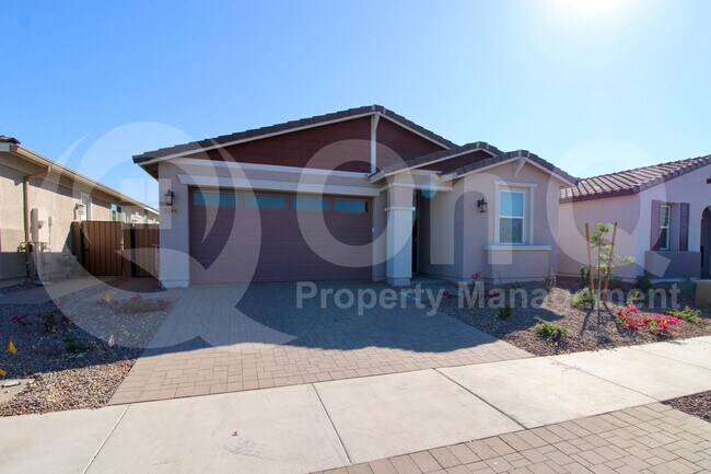 Foto del edificio - 3349 S 156th Dr