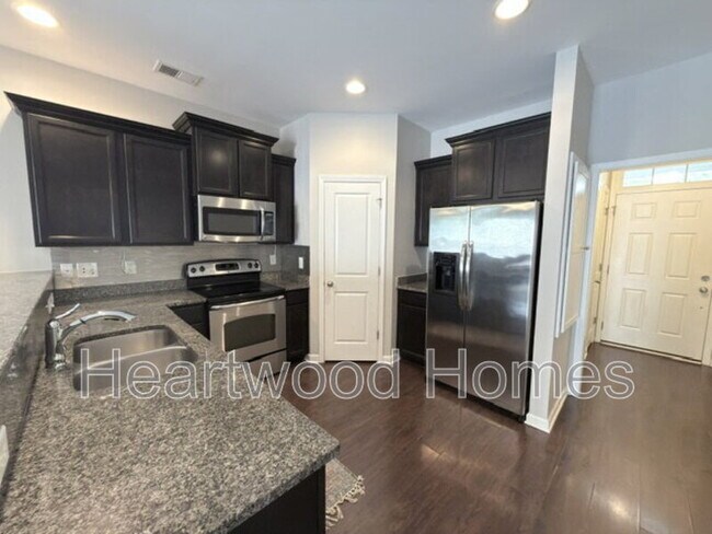 Building Photo - 205 Canal Pl Dr