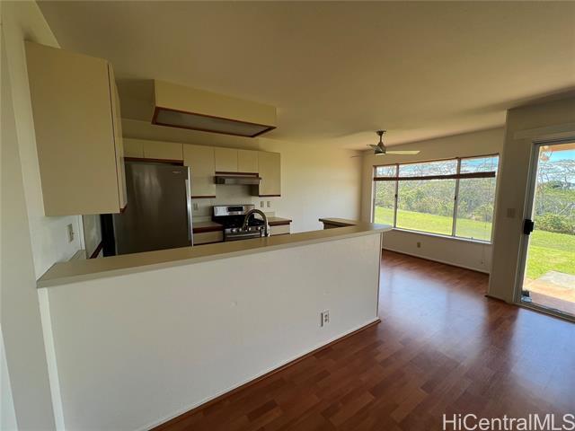 Building Photo - 98-1961 Ka?ahumanu St