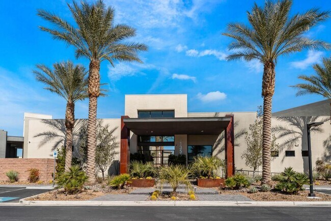 Building Photo - Modern 1?Bed • 1?Bath Condo – 834?Sq?Ft – ...