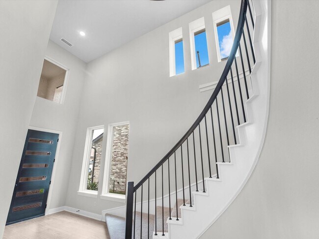Building Photo - 24823 Harrow Mdw Dr