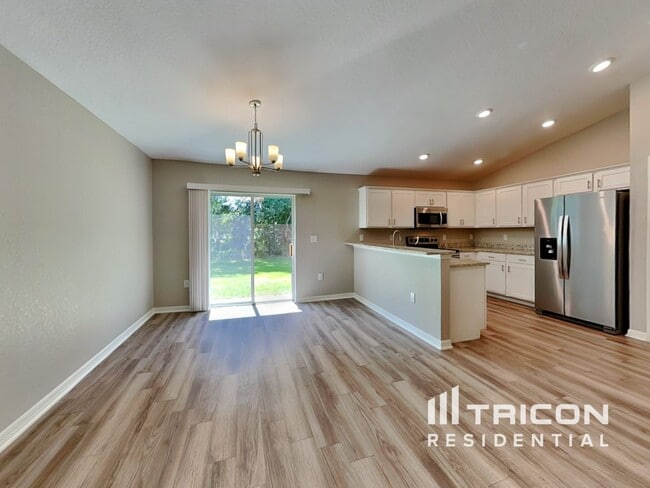 Building Photo - 988 Blue Tide Ln