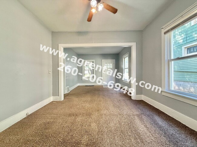 Building Photo - 1432 Oakland St