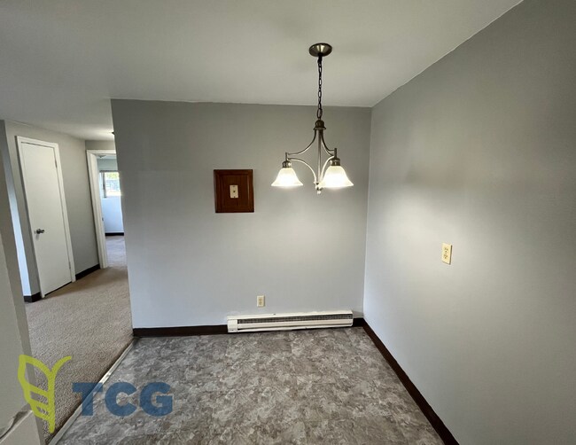 Building Photo - 1467 Catherine St