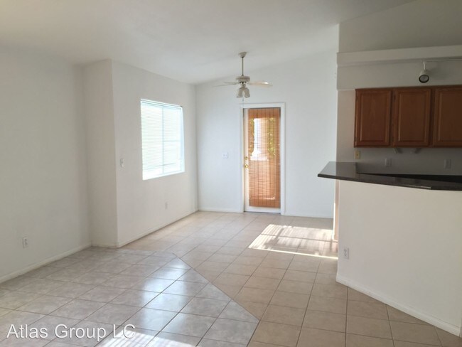 Building Photo - 1508 Dallas Ter