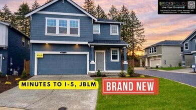 Building Photo - 4039 Hyde Lp NE