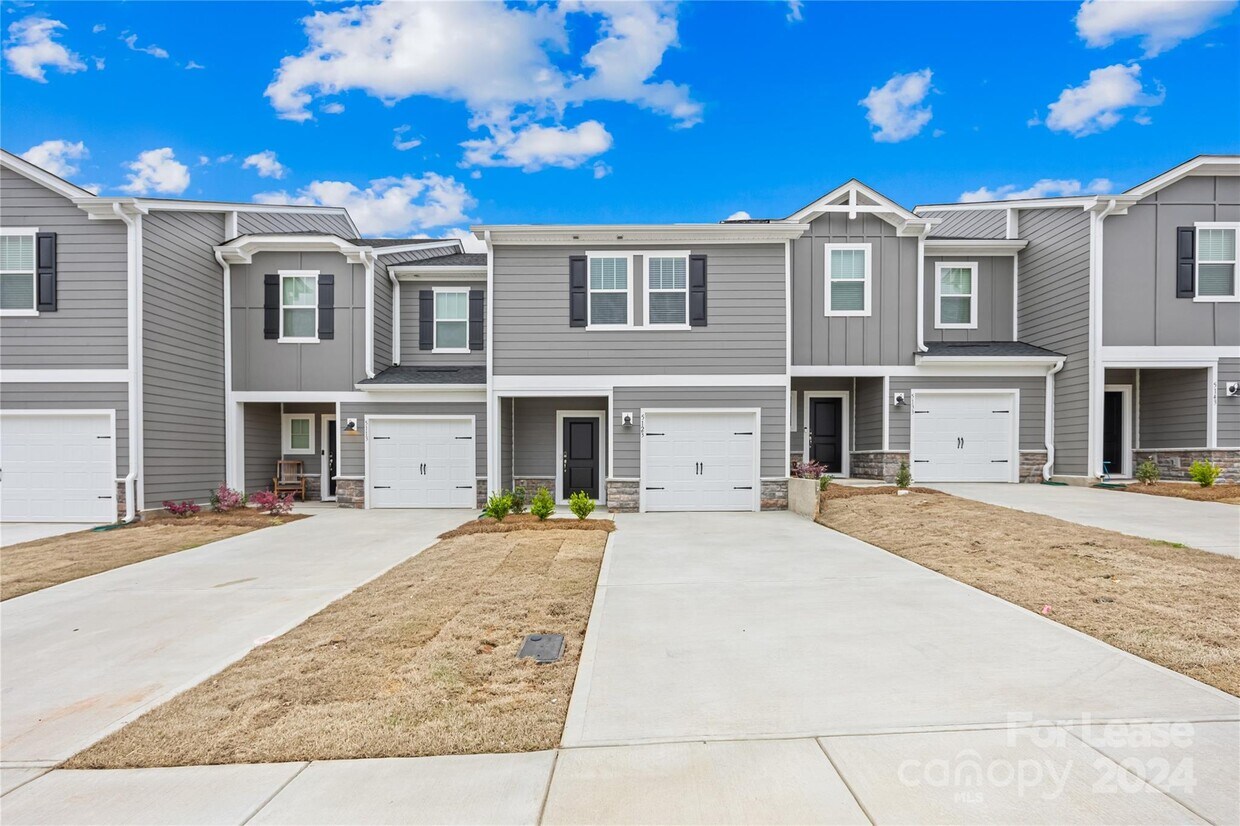 5123 Brailey Cir, Kannapolis, NC 28081 Townhome Rentals in Kannapolis