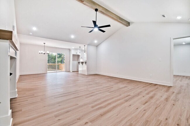 Building Photo - 78 Argyll Dr