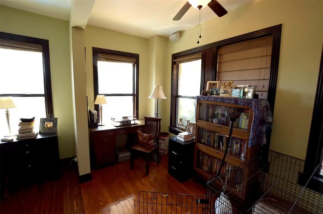 Foto del edificio - 832 Blaylock Dr