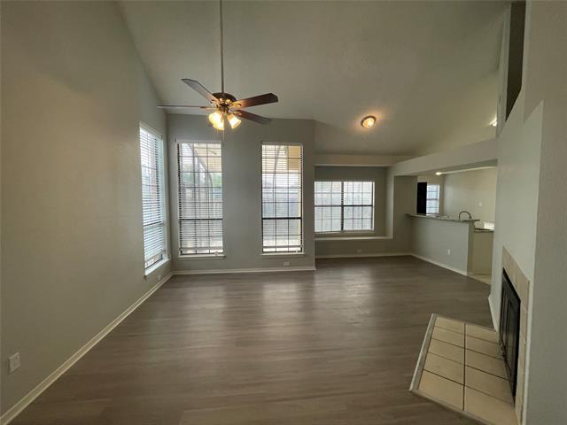 Building Photo - 923 Azalia Dr