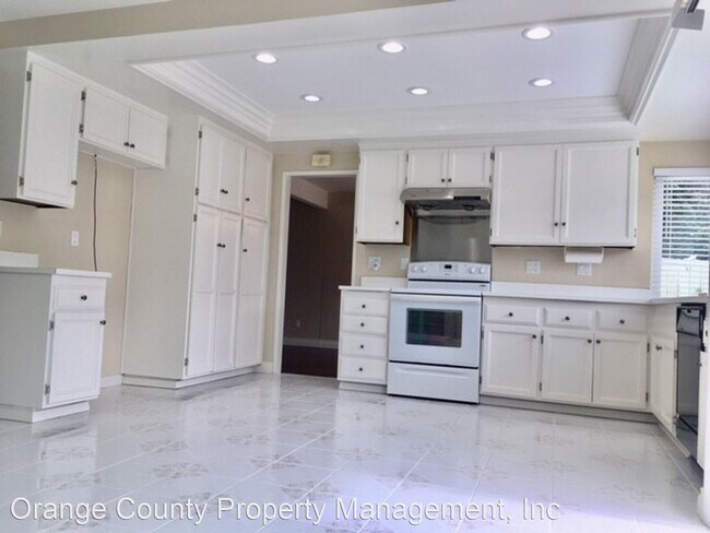Building Photo - 4 br, 3 bath House - 21911 Vacation Lane