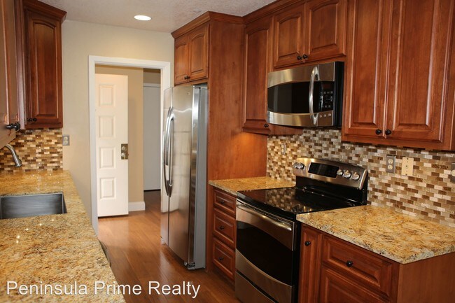 Building Photo - 3 br, 2.5 bath House - 153 Albacore Lane