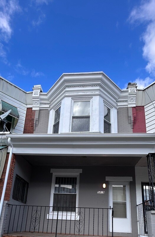 Foto del edificio - 5819 Pemberton St