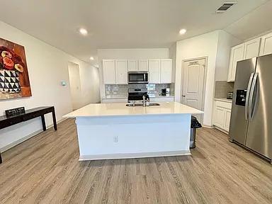 Building Photo - 116 Sweetwater Crk Ln
