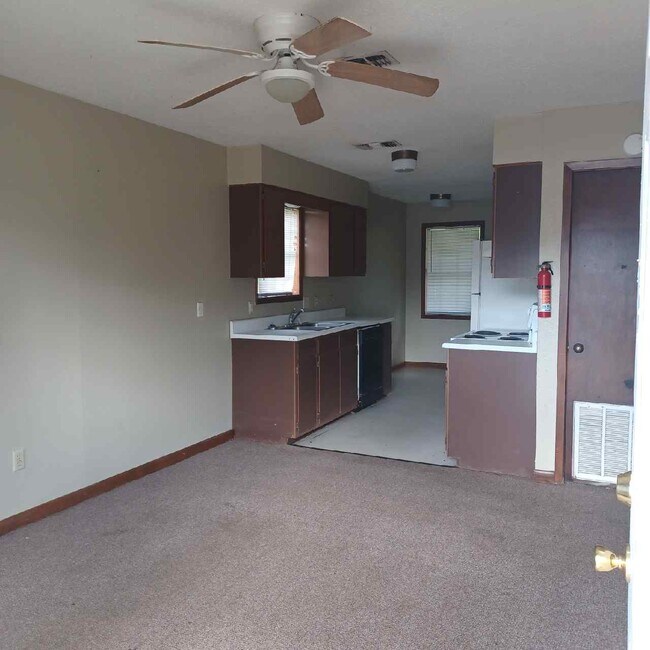 Foto del edificio - 3014 Paul Ave