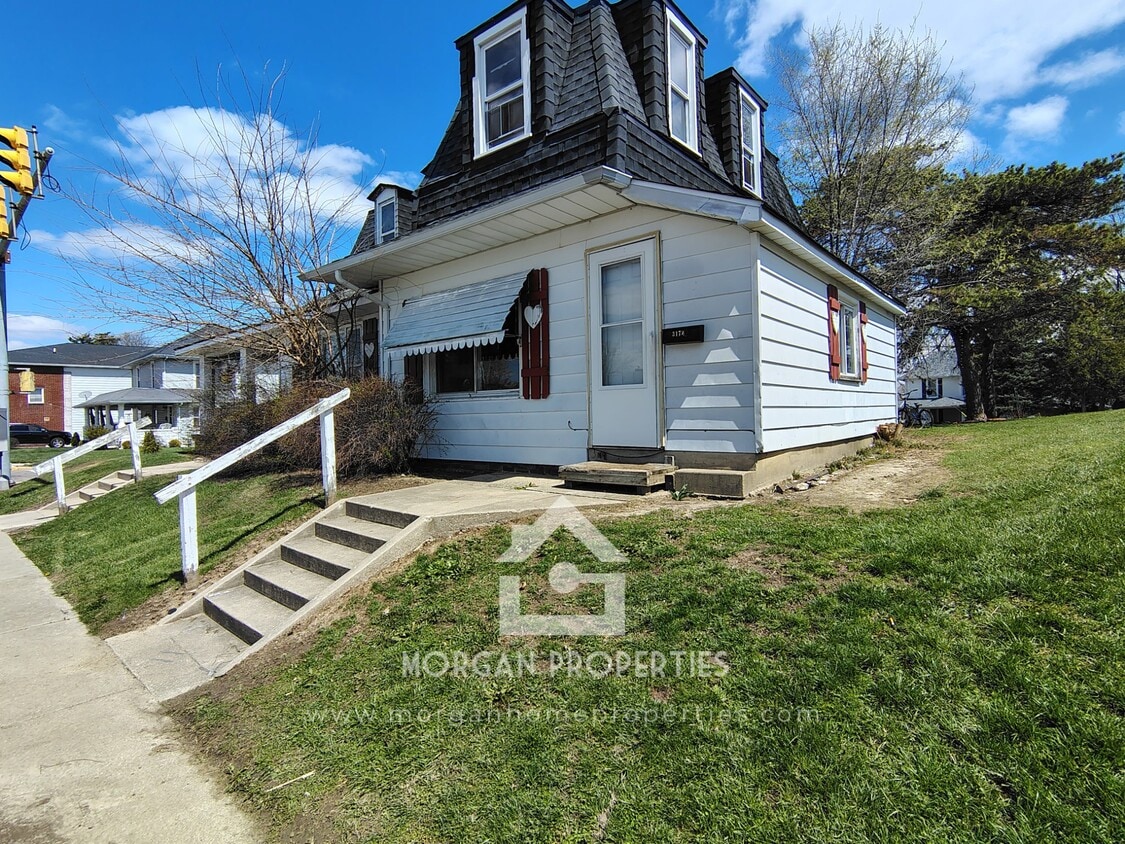 Primary Photo - 317 N Harrison St