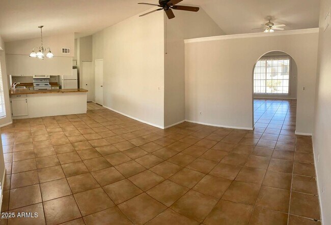 Foto del edificio - 18239 N 38th Dr