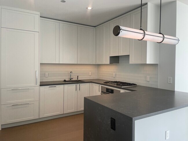 Foto del edificio - 541 N Fairbanks Ct