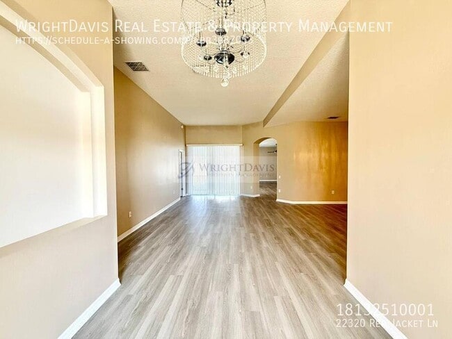 Foto del edificio - 22320 Red Jacket Ln