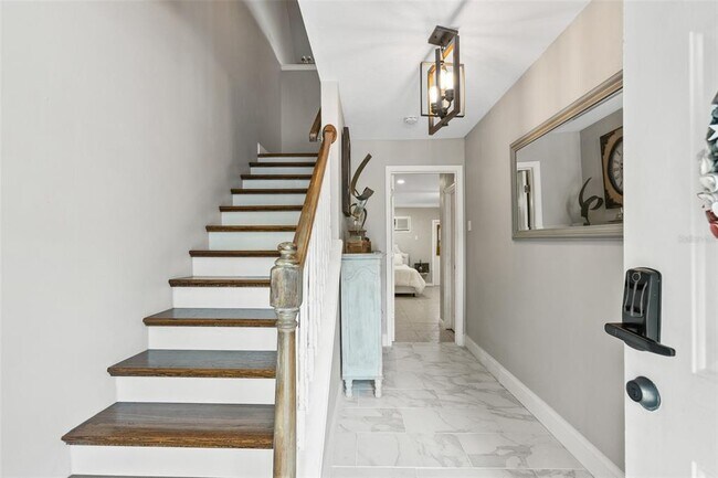 Foto del edificio - 574 Ryans Woods Ln