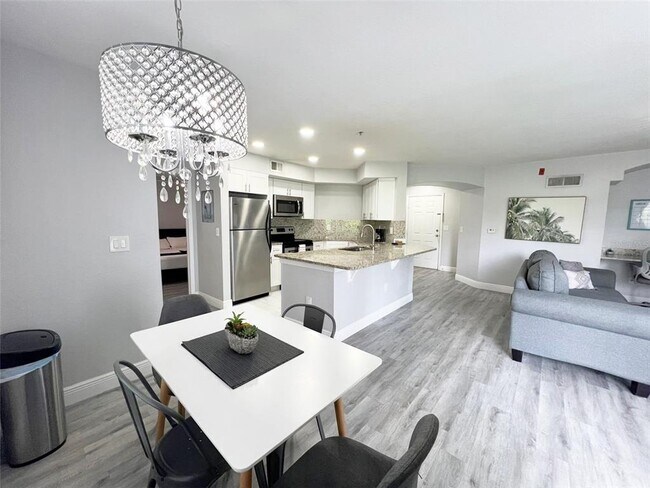 Foto del edificio - 7250 Westpointe Blvd
